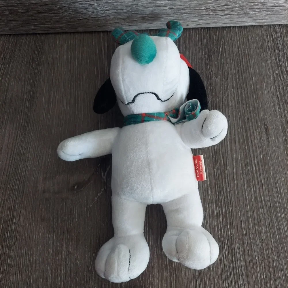 Peanuts for Pets Holiday Snoopy Reindeer Squeaky Dog Fetch Toy 9
